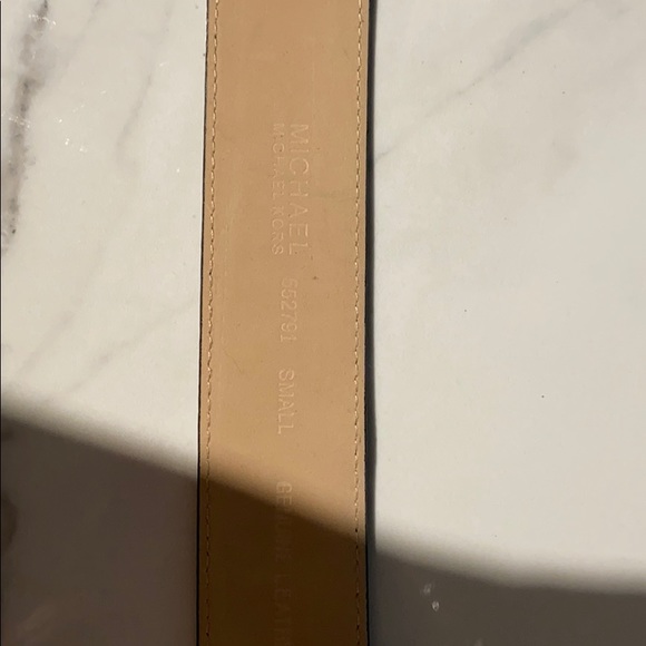 Belt - Picture 3 of 4